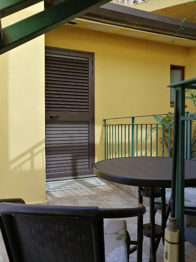 Villa Felice Giardini Naxos 3*,