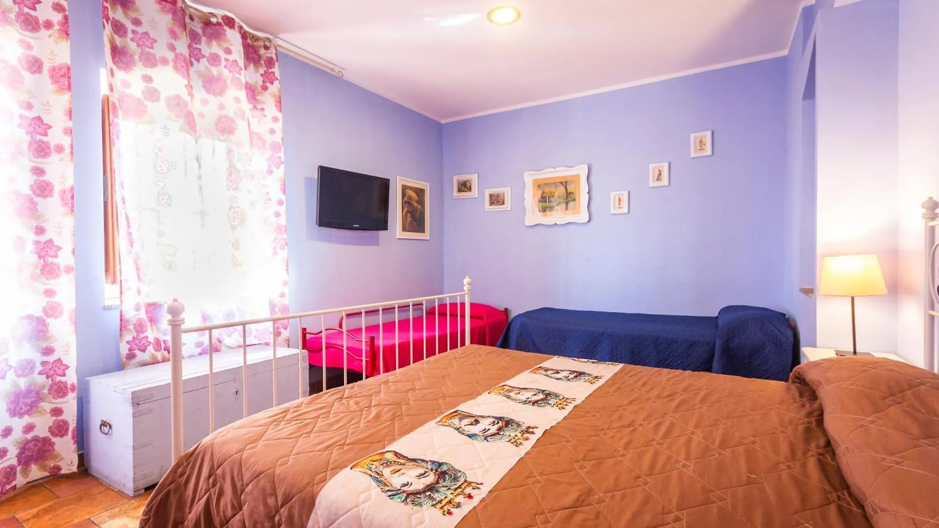 Villa Felice Giardini Naxos Bed & Breakfast