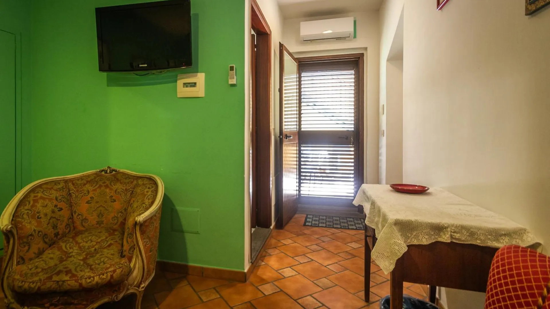 Villa Felice contacts